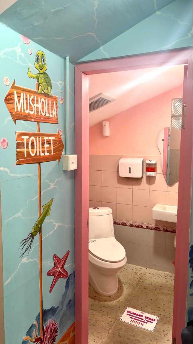 Toilet